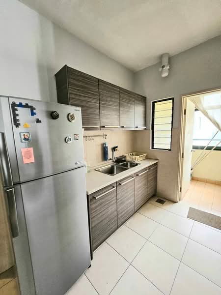 Condominium for Sale at Changkat View - Lynn SL - Kitchen - PropertyGuru.com.my