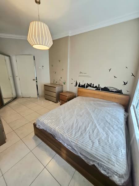 Condominium for Sale at Changkat View - Lynn SL - Bedroom - PropertyGuru.com.my