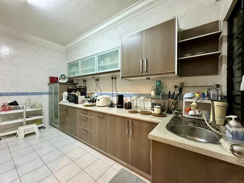 Rumah Teres 2 Tingkat untuk Disewa di Bandar Sungai Long (Selangor) - Sam Hoo - Kitchen - PropertyGuru.com.my
