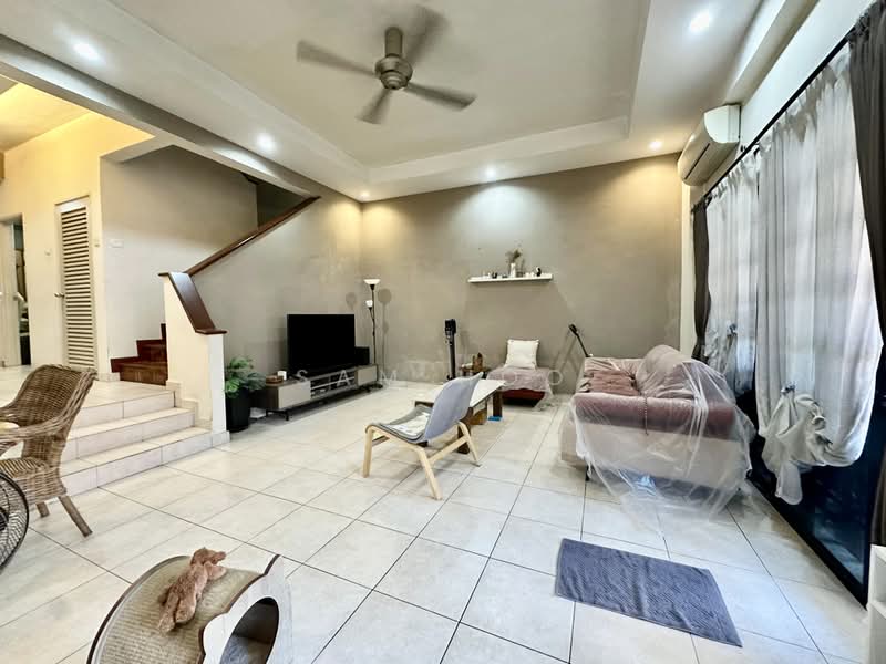 Rumah Teres 2 Tingkat untuk Disewa di Bandar Sungai Long (Selangor) - Sam Hoo - Living Room - PropertyGuru.com.my