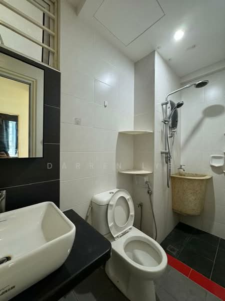 Kondominium untuk Disewa di Summer Place - Darren Lye - Bathroom - PropertyGuru.com.my