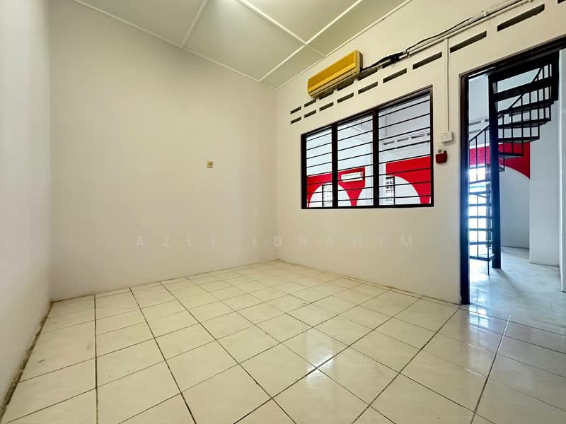Rumah Teres 1 Tingkat untuk Dijual di Ampang Jaya (Ampang) - Azli Ibrahim - Interior - PropertyGuru.com.my