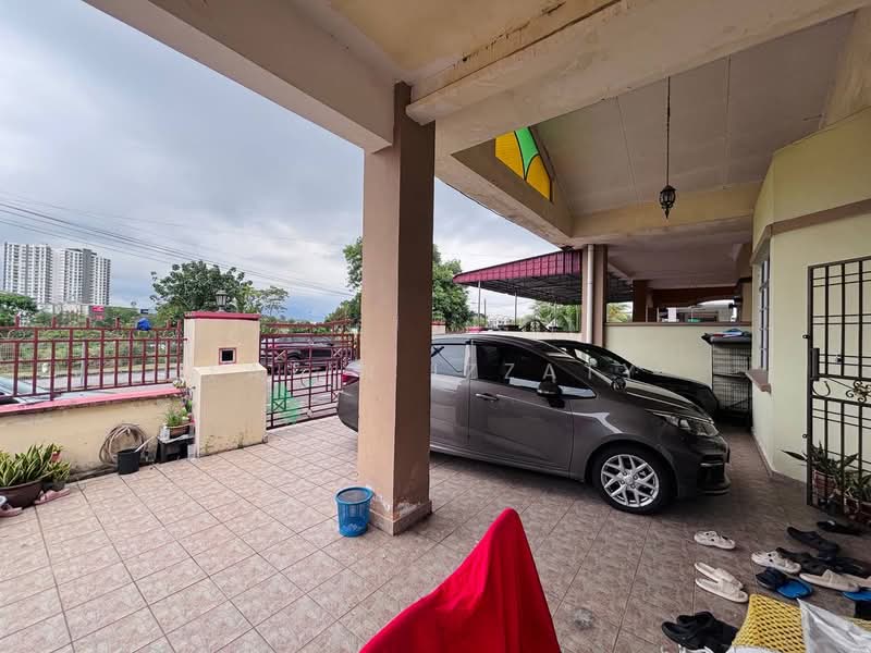 Rumah Berkembar untuk Dijual di Bandar Putra (Kulai) - Fatin Izzaty - PropertyGuru.com.my