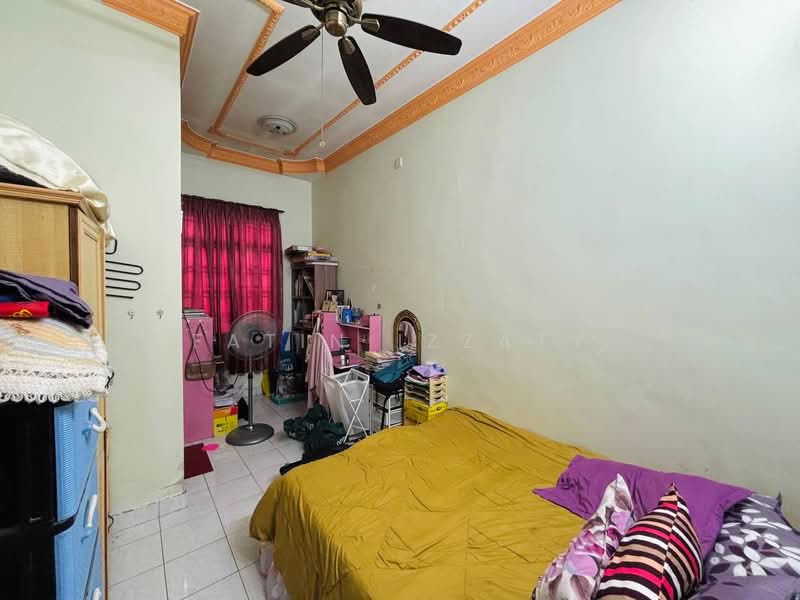 Rumah Berkembar untuk Dijual di Bandar Putra (Kulai) - Fatin Izzaty - PropertyGuru.com.my