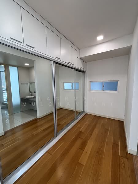 Condominium for Rent at Kiaramas Ayuria - Lachman Mulchandani - Master wardrobe - PropertyGuru.com.my