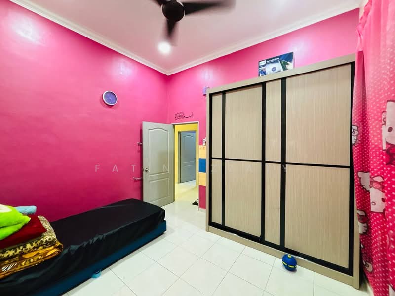 Rumah Berkembar untuk Dijual di Tangkak (Johor) - Fatin Izzaty - PropertyGuru.com.my