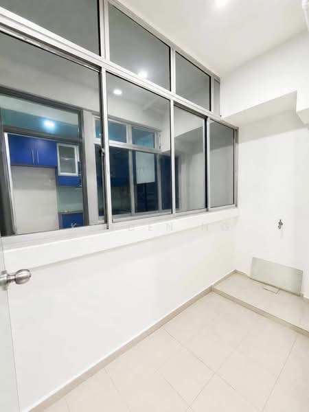 Pangsapuri untuk Dijual di Lake View Suites - Kayden Ng - PropertyGuru.com.my