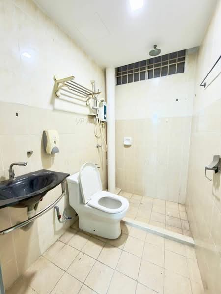 Pangsapuri untuk Dijual di Lake View Suites - Kayden Ng - PropertyGuru.com.my