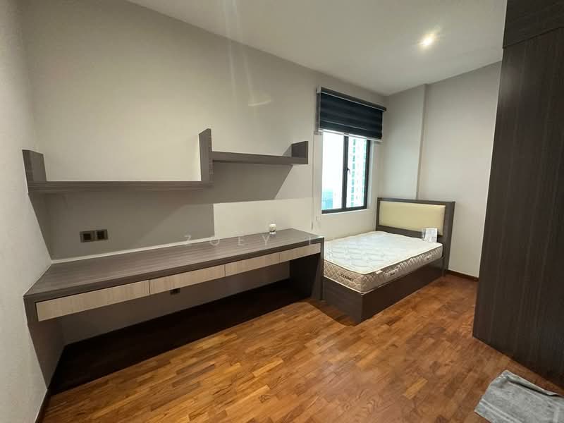 Apartment for Sale at Molek Pine 2 - Zoey Lee - Bedroom - PropertyGuru.com.my
