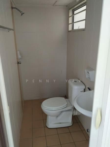 Townhouse for Sale in Batu Caves (Selangor) - Penny Yap - Bathroom - PropertyGuru.com.my