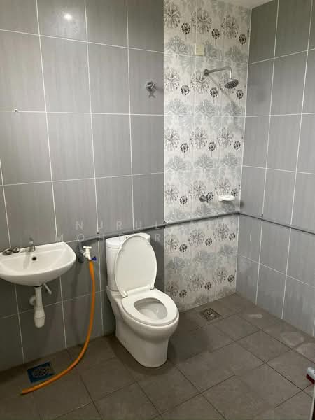 2-storey Terraced House for Sale in Taman Nusa Intan (Senawang) - Nurul Ain Mohd Razali - Bathroom - PropertyGuru.com.my