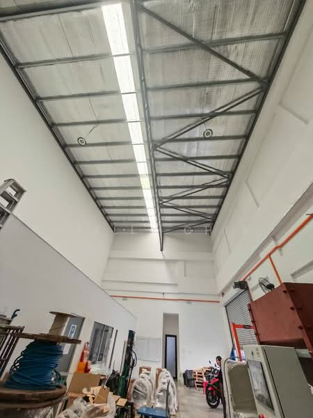 Factory for Rent in Eco Business Park 1 (Johor Bahru) - Stella Chia - Interior - PropertyGuru.com.my