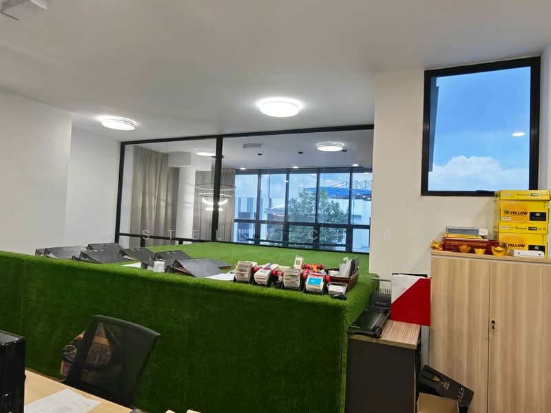 Factory for Rent in Eco Business Park 1 (Johor Bahru) - Stella Chia - Interior - PropertyGuru.com.my