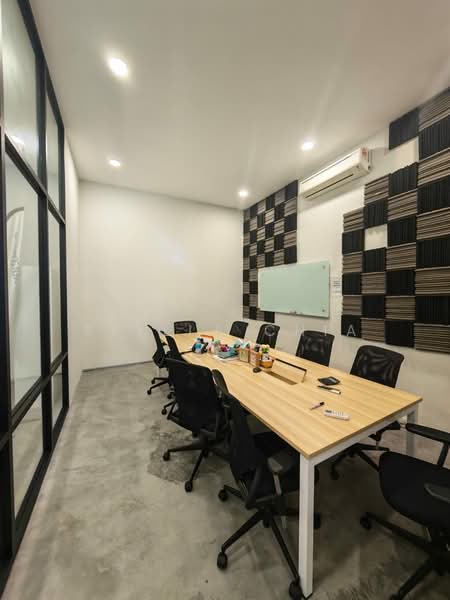Factory for Rent in Eco Business Park 1 (Johor Bahru) - Stella Chia - Interior - PropertyGuru.com.my