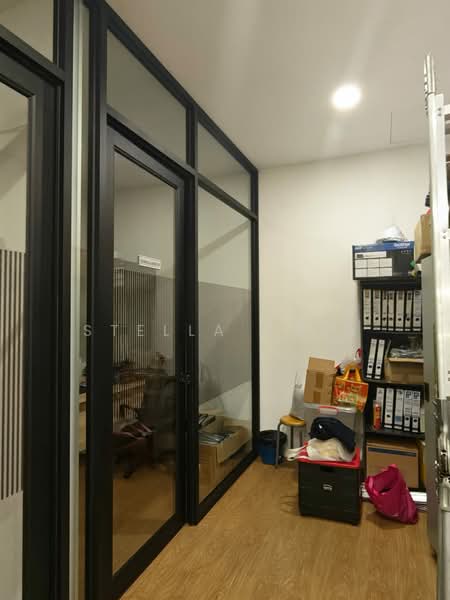 Factory for Rent in Eco Business Park 1 (Johor Bahru) - Stella Chia - Interior - PropertyGuru.com.my