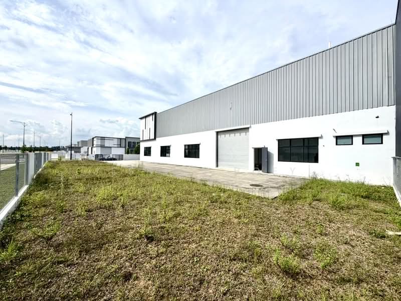 Factory for Rent in Eco Business Park 1 (Johor Bahru) - Jessica Boey - Exterior - PropertyGuru.com.my