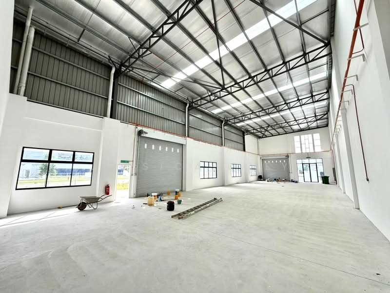 Factory for Rent in Eco Business Park 1 (Johor Bahru) - Jessica Boey - Interior - PropertyGuru.com.my