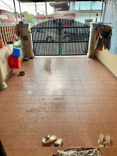 Rumah Teres 2 Tingkat untuk Dijual di Taman Johor Jaya (Johor Bahru) - Roy Yap - Exterior - PropertyGuru.com.my