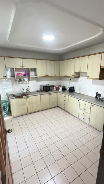 Condominium for Sale at The Wadihana - Jennie Chew - Kitchen - PropertyGuru.com.my