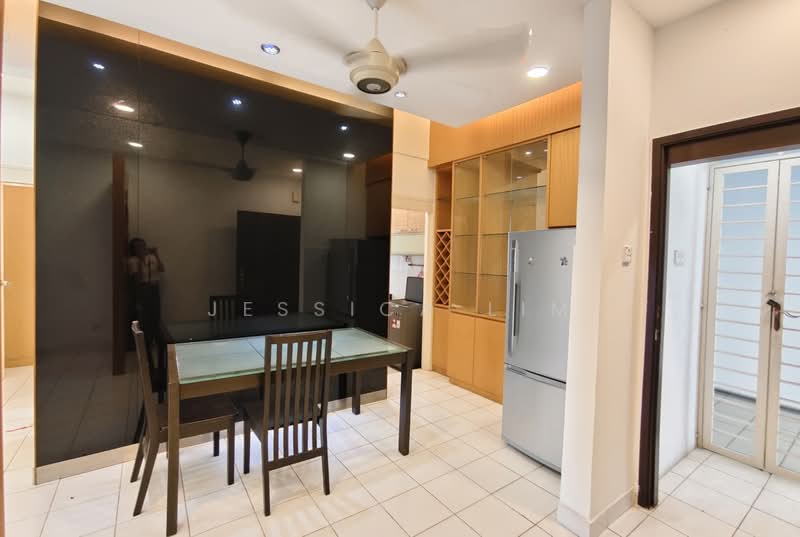 Kondominium untuk Dijual di Plaza Menjalara - Jessica Lim - Dining Room - PropertyGuru.com.my