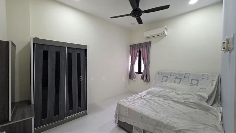 Condominium for Sale at Treetops Residence - Sam Lam - PropertyGuru.com.my