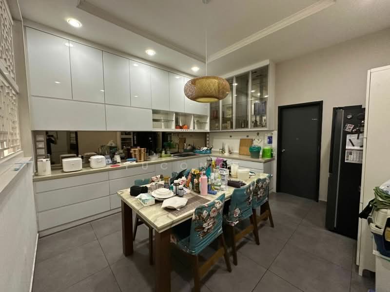 Cluster House for Sale in Kulai (Johor) - Yucong . - Kitchen - PropertyGuru.com.my