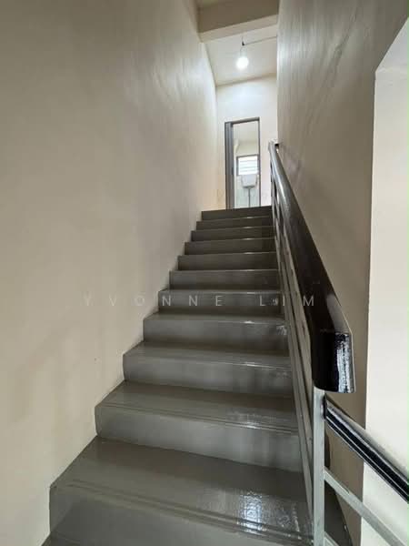 Rumah Teres 2 Tingkat untuk Dijual di Bandar Putra (Kulai) - Yvonne Lim - Corridor - PropertyGuru.com.my