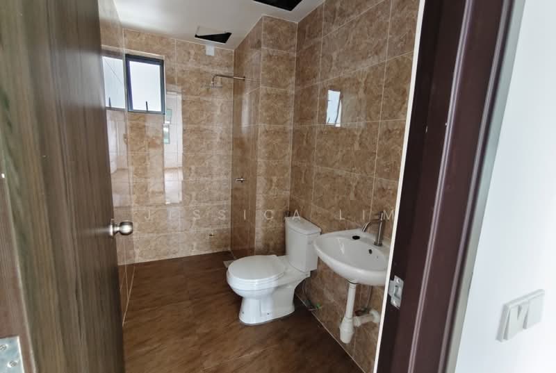 Condominium for Sale at Mulberi - Jessica Lim - Bathroom - PropertyGuru.com.my