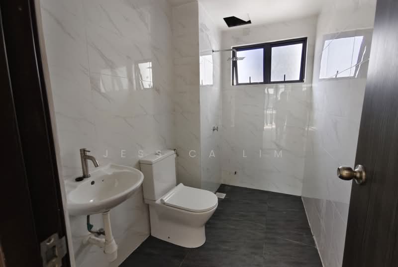 Condominium for Sale at Mulberi - Jessica Lim - Bathroom - PropertyGuru.com.my