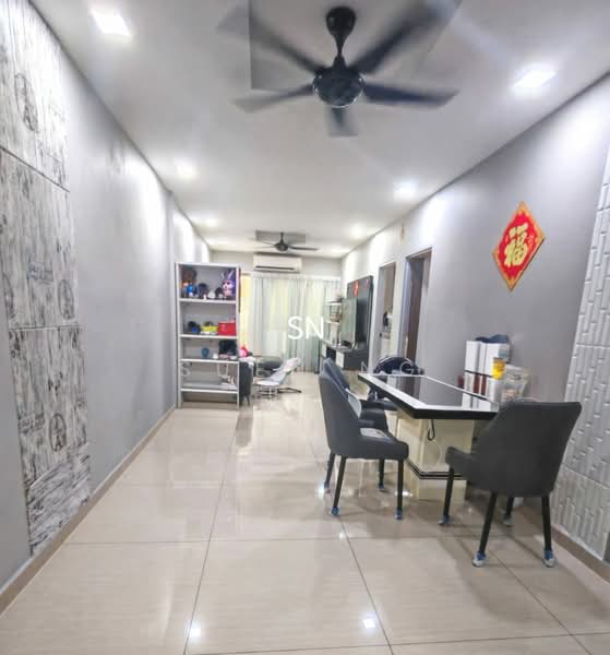 Pangsapuri untuk Dijual di Vista Indah Putra - Suen Ng - Living Room - PropertyGuru.com.my