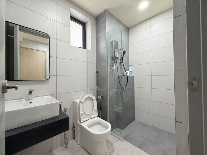 Servis Apartment untuk Disewa di The Era @ Duta North - Yi Jun Cham - Bathroom - PropertyGuru.com.my