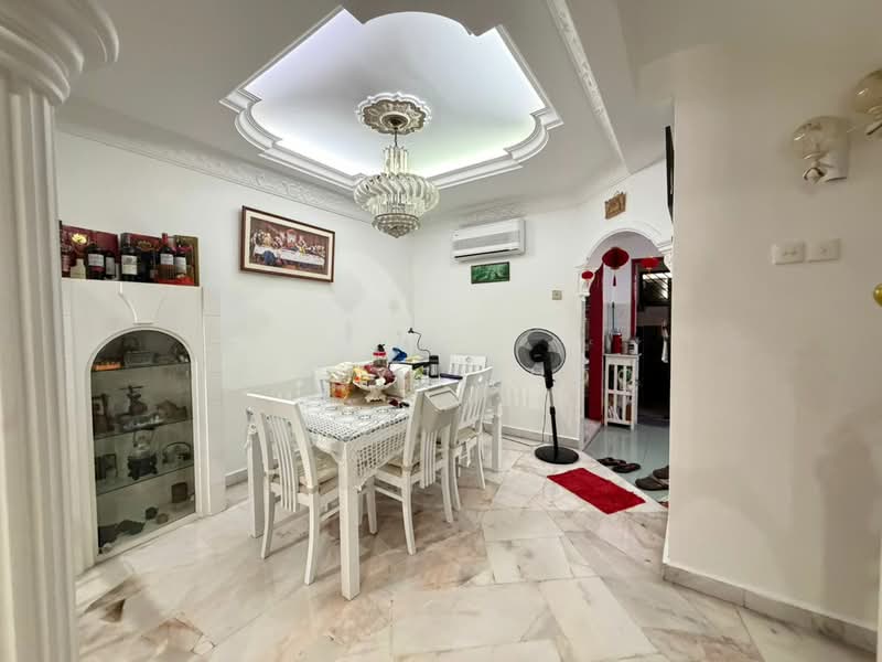 2-storey Terraced House for Sale in Bandar Country Homes (Rawang) - Evelyn Khoo - Dining Room - PropertyGuru.com.my