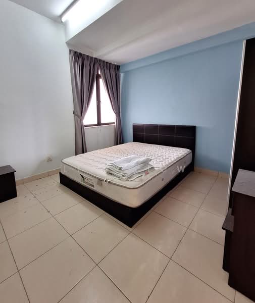 Kondominium untuk Dijual di Vista Komanwel A - Lily Siow - Bedroom - PropertyGuru.com.my