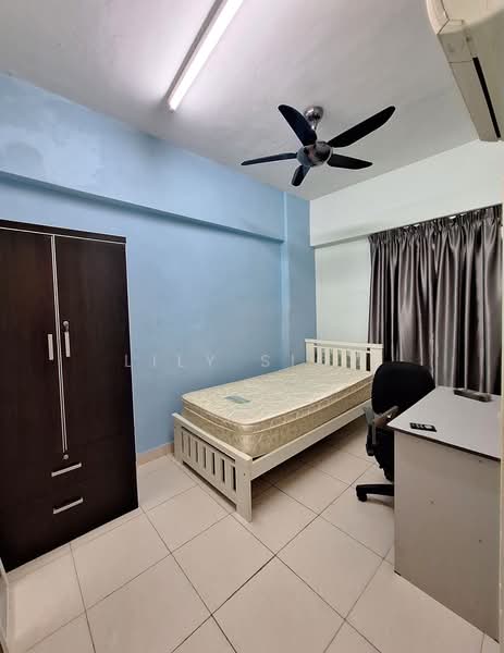 Kondominium untuk Dijual di Vista Komanwel A - Lily Siow - Bedroom - PropertyGuru.com.my