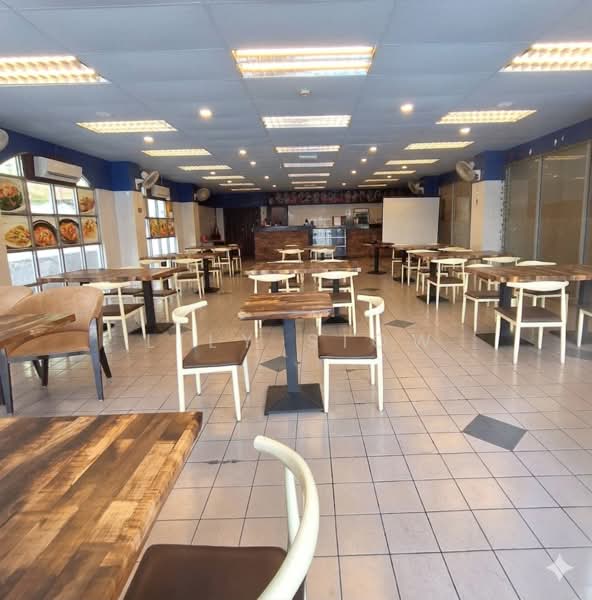 Kondominium untuk Dijual di Vista Komanwel A - Lily Siow - Cafeteria - Vista Komanwel A - PropertyGuru.com.my