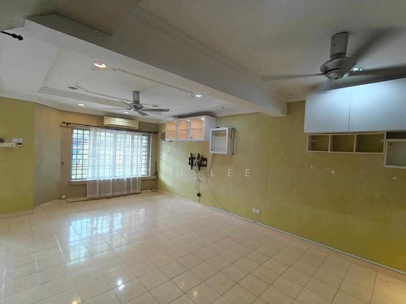 Rumah Teres 2 Tingkat untuk Dijual di Shah Alam (Selangor) - T.H Lee - Living Room - PropertyGuru.com.my