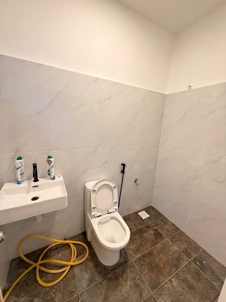 Rumah Teres 2 Tingkat untuk Dijual di Bandar Mahkota Cheras (Cheras) - Addy Ng - Bathroom - PropertyGuru.com.my