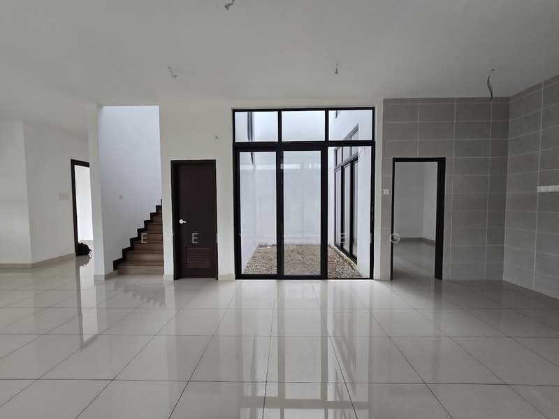 Cluster House for Sale in Kota Tinggi (Johor) - Evelyn Heng - Living Room - PropertyGuru.com.my