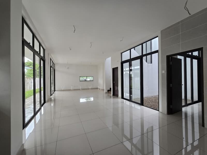 Cluster House for Sale in Kota Tinggi (Johor) - Evelyn Heng - Living Room - PropertyGuru.com.my