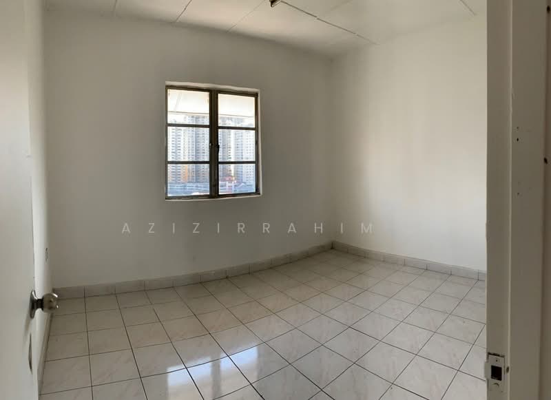 Condominium for Sale at Genting Court Condominium - Azizirrahim . - Interior - PropertyGuru.com.my