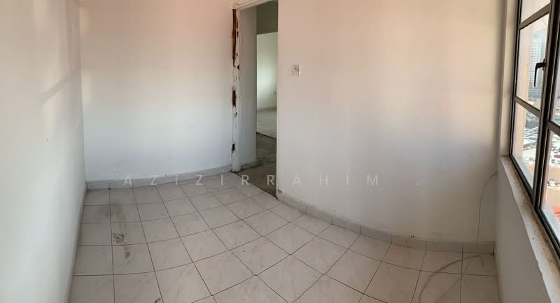 Condominium for Sale at Genting Court Condominium - Azizirrahim . - Interior - PropertyGuru.com.my