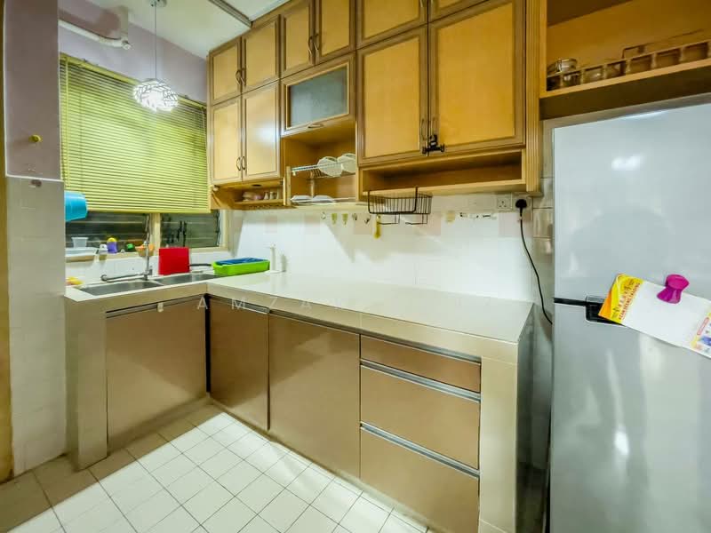 Apartment for Sale at Vista Seri Putra - Amzar Faiz - PropertyGuru.com.my
