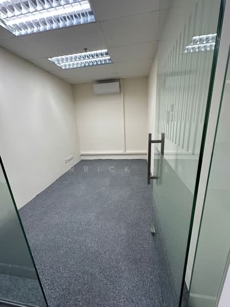 Office for Rent in KLCC (KL City Centre) - Derrick Hee - Interior - PropertyGuru.com.my