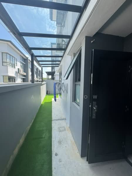 2-storey Terraced House for Sale in Sungai Buloh (Selangor) - Alice Low - Exterior - PropertyGuru.com.my