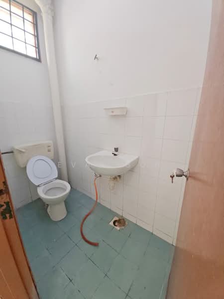 2-storey Terraced House for Sale in Puchong (Selangor) - Evan Goh - Bathroom - PropertyGuru.com.my