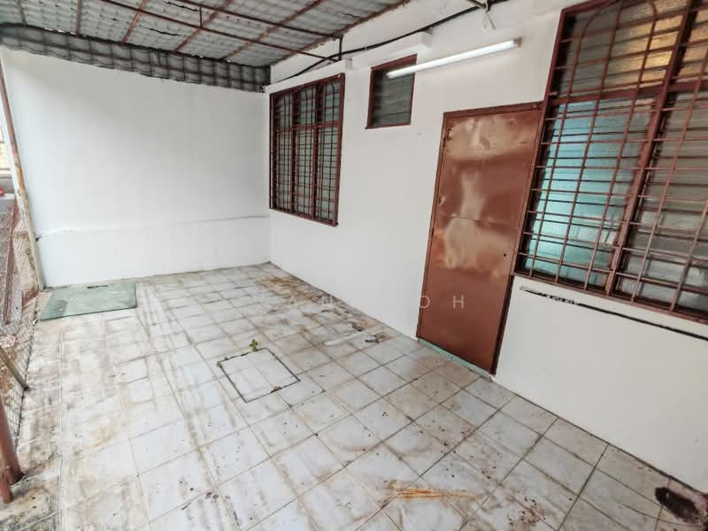 2-storey Terraced House for Sale in Saujana Puchong (Puchong) - Evan Goh - Exterior - PropertyGuru.com.my