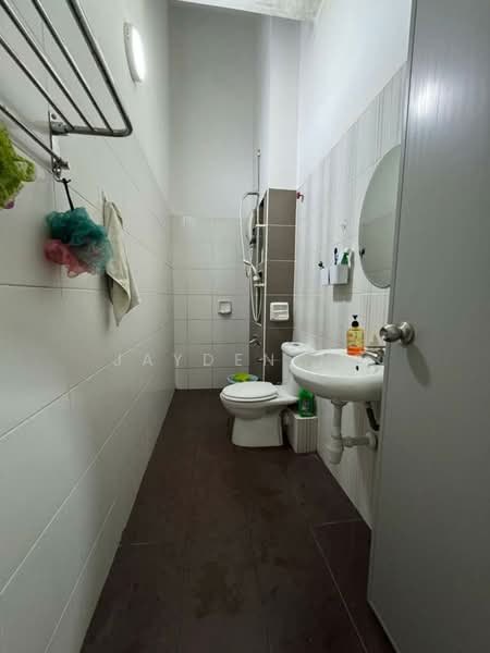 Rumah Teres 2 Tingkat untuk Dijual di Setia Eco Village (Gelang Patah) - Jayden Ng - Bathroom - PropertyGuru.com.my