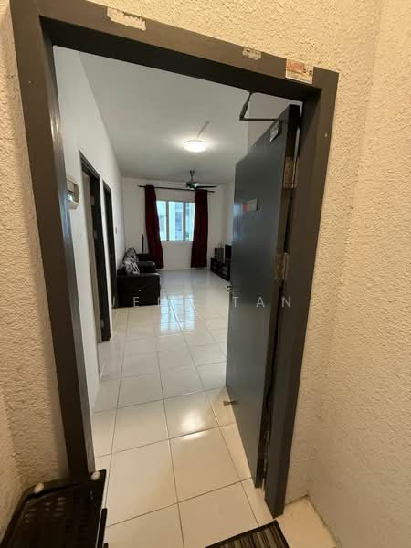 Apartment for Rent at Stutong Heights - Jeno Tan - Living Room - PropertyGuru.com.my