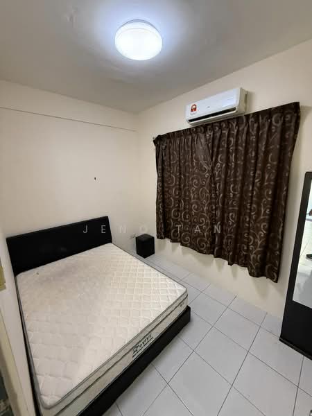 Apartment for Rent at Stutong Heights - Jeno Tan - Bedroom - PropertyGuru.com.my