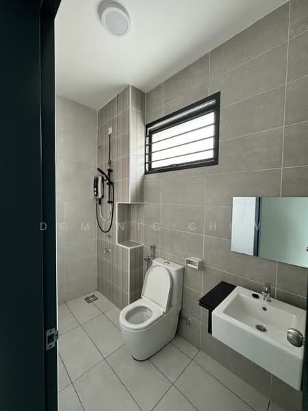 Rumah Teres 2 Tingkat untuk Disewa di Taman Dato Onn (Johor Bahru) - Dominic Chow - Bathroom - PropertyGuru.com.my